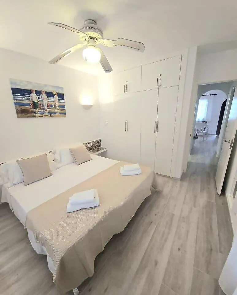 Apartamento Con Terraza Y Vistas Al Mar En Son Bou Lejlighed